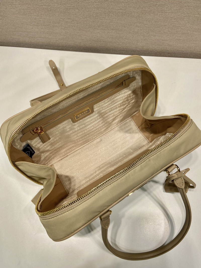 Pra*a top handle bags